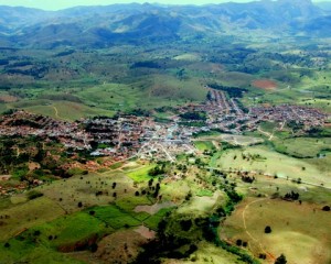 Vista aérea da cidade de Iguaí-BA