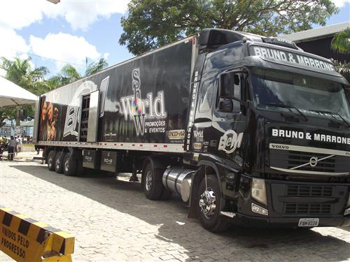 bruno_e_marrone_caminhao