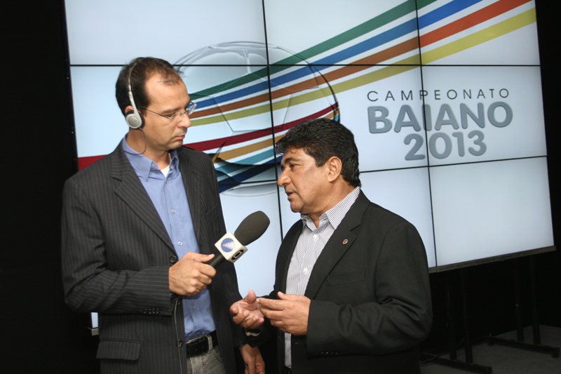 Presidente da FBF, Ednaldo Rodrigues sendo entrevistado(Foto: Carlos Santana/FBF)