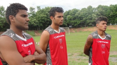 Novos-Contratados no Serrano