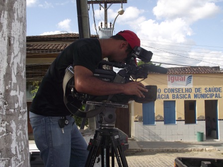 Equipe da TV Sudoeste em Iguaí (Foto: Iguaí Mix) 