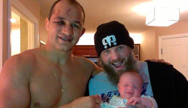 Twitter de Roy Nelson  Reprodução