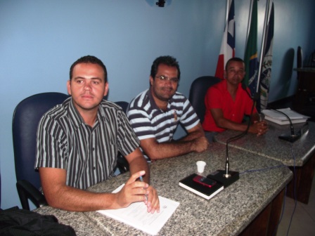 Vereadores compareceram à discussão do Plano de Carreira(Foto: Iguaí Mix)