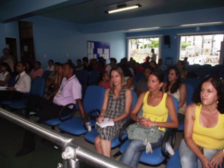 Professores participaram das discussões do Plano de Carreira(Foto: Iguaí Mix)