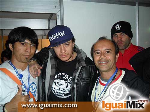 Equipe do Iguaí Mix com Chorão no Festival de Inverno Bahia(Foto: Iguaí Mix)