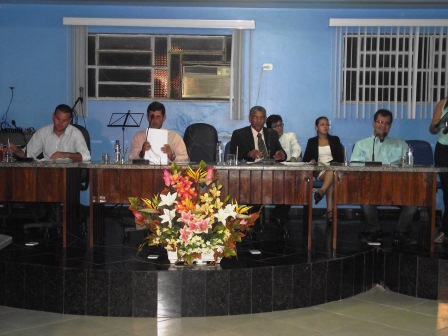 Sessão da Câmara de ontem (12) aprovou novos projetos(Foto: Iguaí Mix)