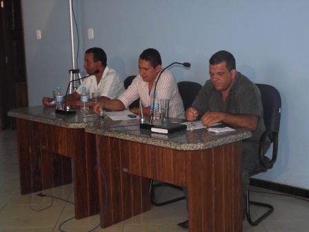 Vereadores participaram de mais uma sessão da câmara(Foto: Iguaí Mix)