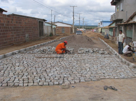 Rua Agostinho Vicente Nery (Foto: Portal Poções)
