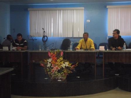 Câmara dispensa parecer para aprovar projetos (Foto: Iguaí Mix)