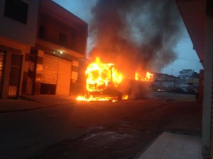 onibus_pegafogo_jaguaquara_rerpdouçao