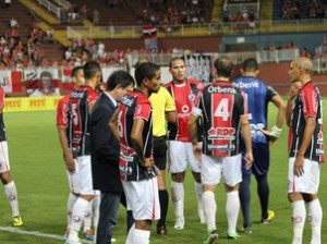 Confronto entre Joinville e Portuguesa foi encerrado aos 17 minutos do primeiro tempo (Foto: Divulgação/ Joinville E.C)