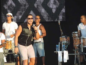 Harmonia do Samba abriu o Brega Light 2014 (Foto: Iguaí Mix)