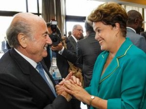 Dilma festeja atitude de brasileiros (Foto: Roberto Stuckert Filho/AFP)