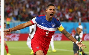 Dempsey fez o gol mais rápida da Copa de 2014 (Foto: Michael Steele / Getty Images)