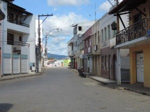 Centro de Iguaí ficou parado durante o feriado  (Foto: Iguaí Mix)