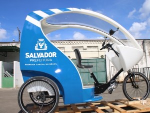 Triciclo velo-táxi vai começar a operar em Salvador após liberação da Receita Federal (Foto: Divulgação/Prefeitura de Salvador)