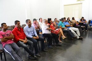 Apoiadores de candidatos de Iguaí, Ibicuí e Nova Canaã compareceram à reunião (Foto: Iguaí Mix)