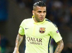 Daniel Alves deve sair do Barcelona (Foto: Franck Fife/ AFP) 