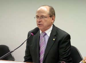 (Foto: Viola Jr. / Câmara dos Deputados)