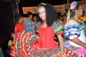 Vencedora do Garota Junina 2015 (Foto: Iguaí MIx)