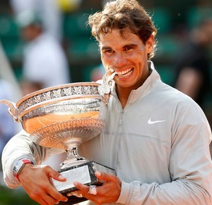 Na última temporada, Nadal foi campeão sobre Djokovic em Roland Garros (Foto: Agência Reuters)