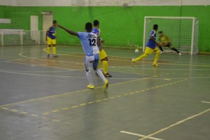 Boca Juniors e Nova Canaã na final do Zonal de Iguaí  (Foto: Iguaí Mix)