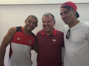 Aldo tirou foto com Zico e Guerrero no camarote durante o jogo entre Flamengo e Corinthians (Foto: Cadu Machado/Master Sports & Mkt)