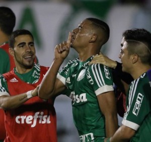 Gabriel será muito utilizado no Brasileiro, diz Marcelo Oliveira  (Foto: Célio Messias/Estadão Conteúdo)