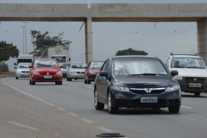 Operação da PRF combate excesso de velocidade nas estradas (Foto: Valter Campanato / Agencia Brasil)