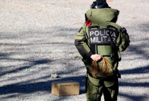 Esquadrão anti-bomba na Copa das Confederações: nos Jogos será maior (Foto: Fabrício Marques)