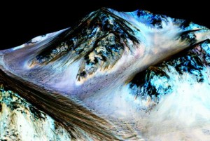 Nasa anuncia evidências de água corrente em Marte  (Foto: Divulgação / Nasa)