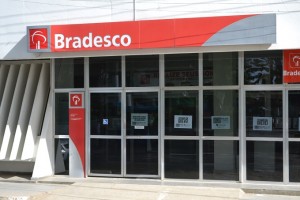 Banco Bradesco de Iguaí (Foto: Iguaí Mix)