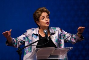 A presidenta Dilma Rousseff participa da 15ª Conferência Nacional de Saúde, no Centro de Convenções Ulysses Guimarães (Foto:  Marcelo Camargo/Agência Brasil)
