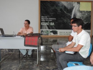 Fernando Ferreira, Secretário Municipal do Meio Ambiente conduziu a reunião (Foto Iguaí Mix)