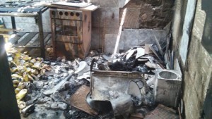 Incêndio criminoso destruiu estrutura do balneário  (Foto: Arquivo Pessoal)