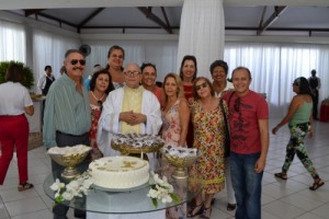 Iguaienses compareceram para prestigiar o Padre Messias (Foto: Iguaí Mix)