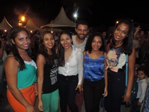 Jovens evangélicos marcaram presença no evento  (Foto: Iguaí Mix)