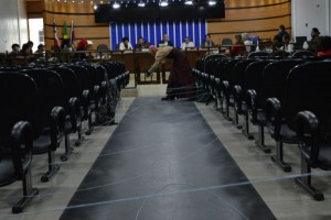 Performance do ator conquistense Marcelo Benigno  (Foto: Natália Silva)